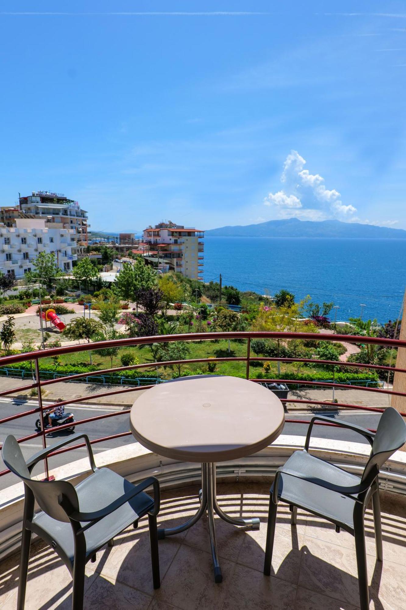 Sunny Apts Sarande Exterior photo